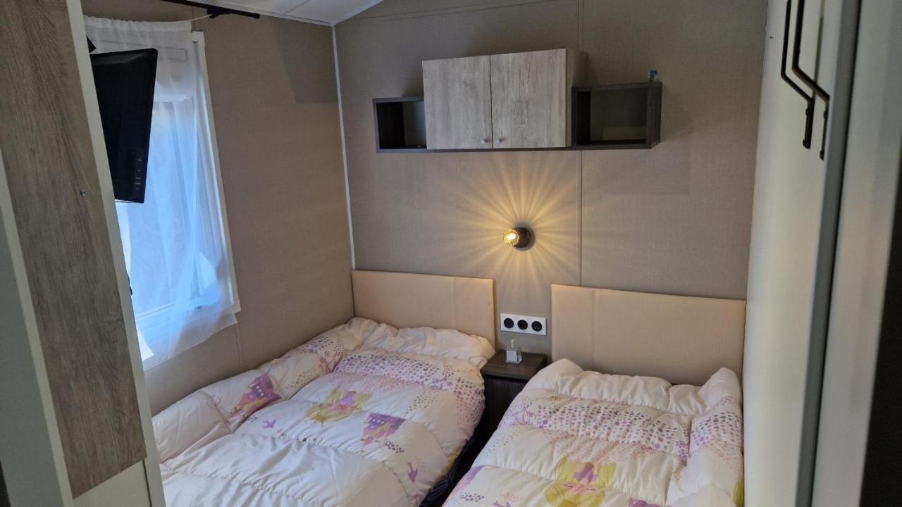 Mobil Home 8 Couchages Dans Camping 4 Etoiles A Pont Aven 29930 Extérieur photo